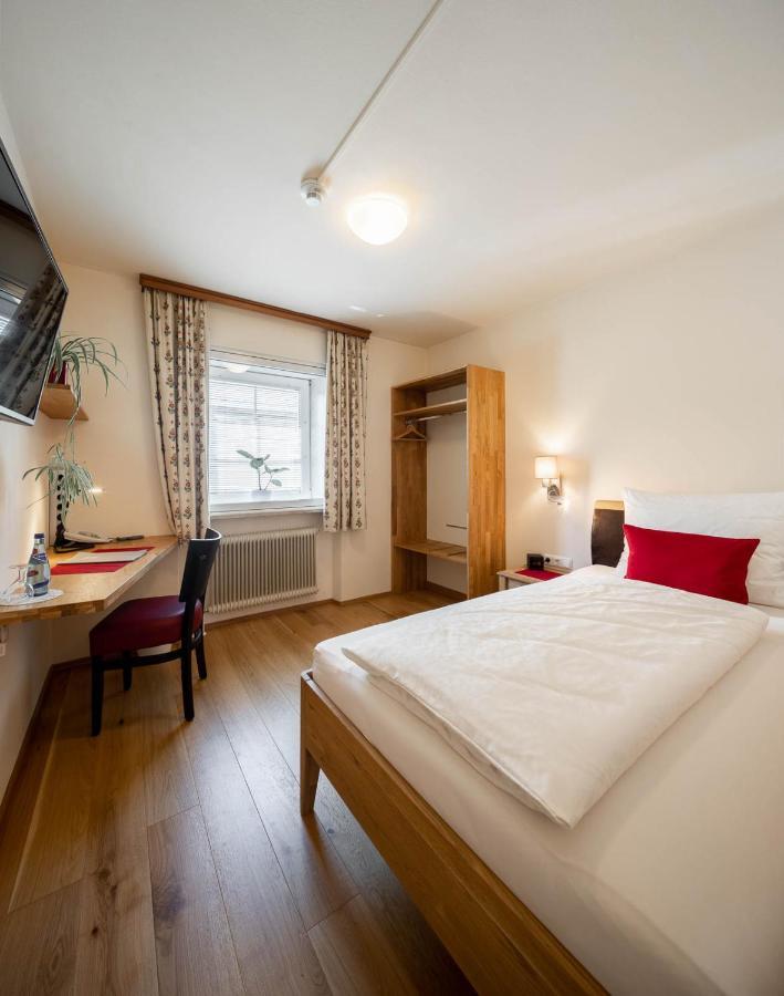 Hotel Schlair Kremsmünster エクステリア 写真