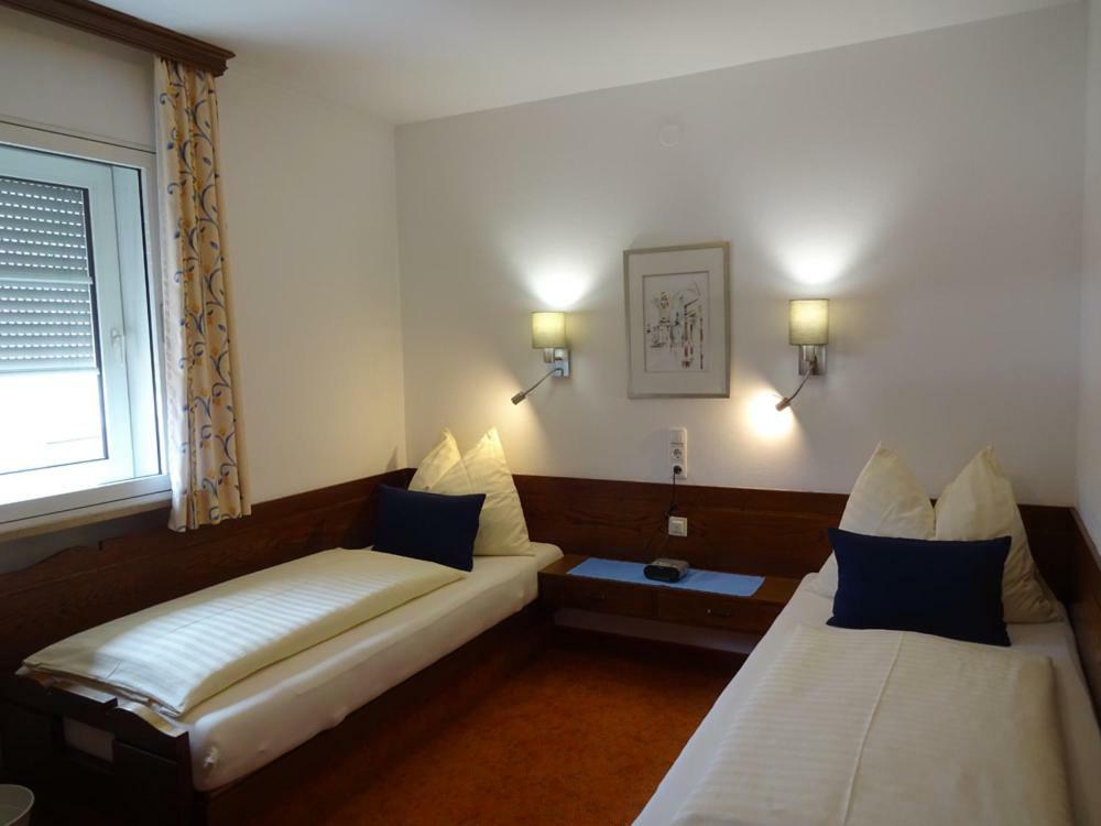 Hotel Schlair Kremsmünster エクステリア 写真